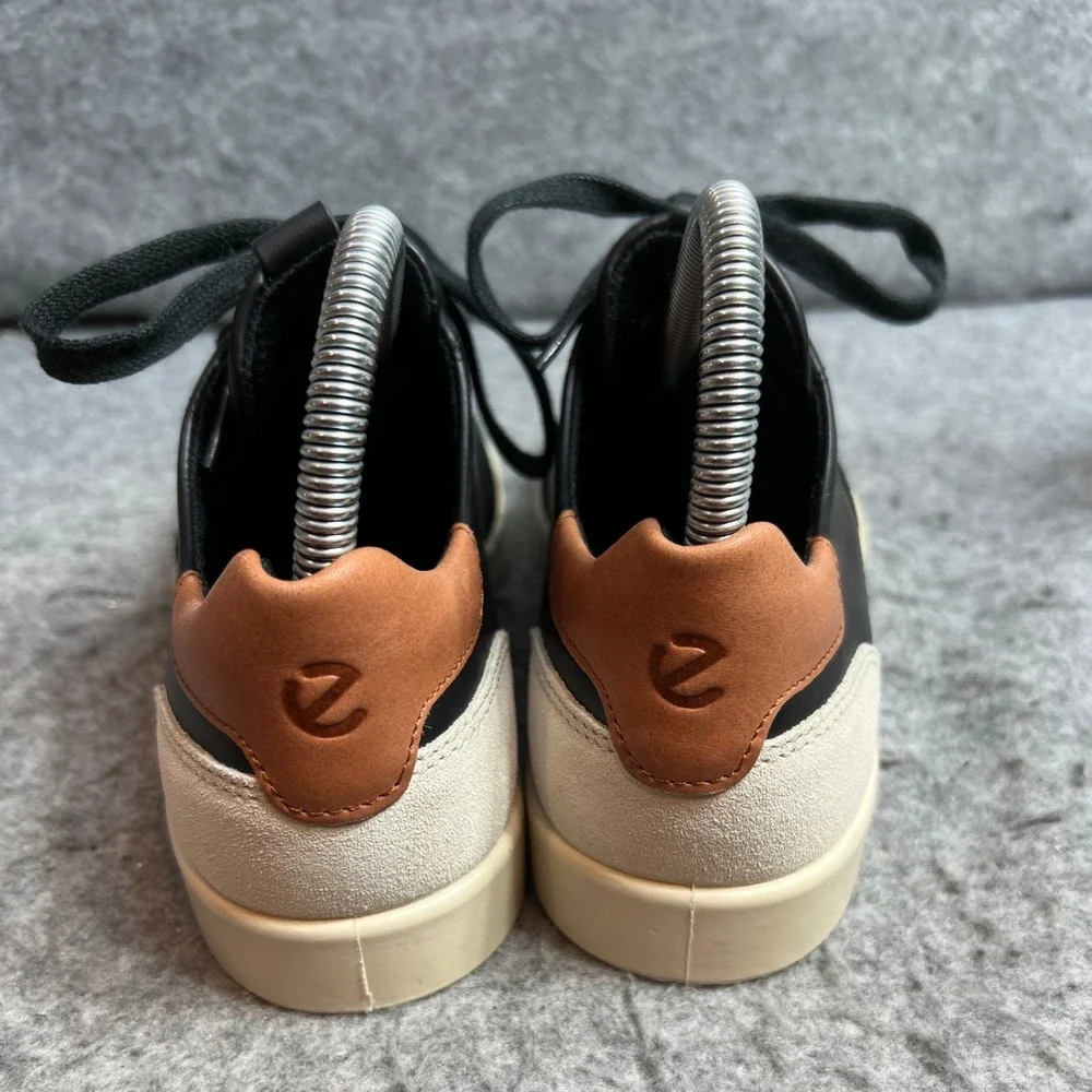 ECCO Street Lite Retro Black Leather Suede Sneakers EU 37 Low Top Lace Up